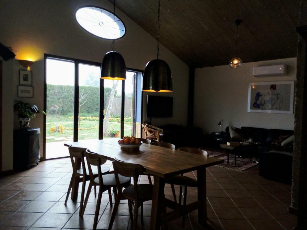 Casa Los Jinetes Кармона Екстериор снимка